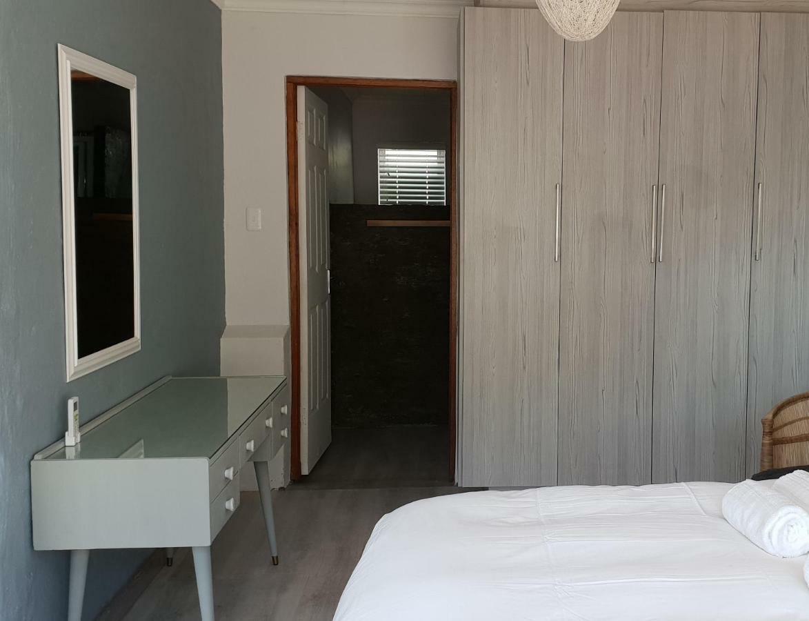 Emmaus Apartment 블룸폰테인 외부 사진
